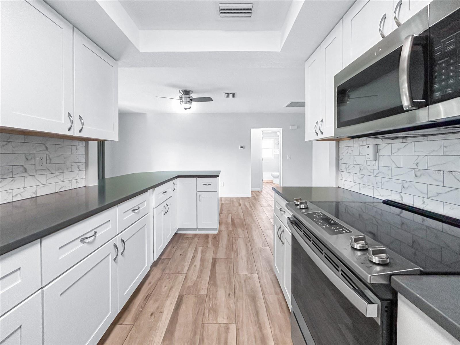 Image 10 of 52 For 1408 Del Webb Boulevard