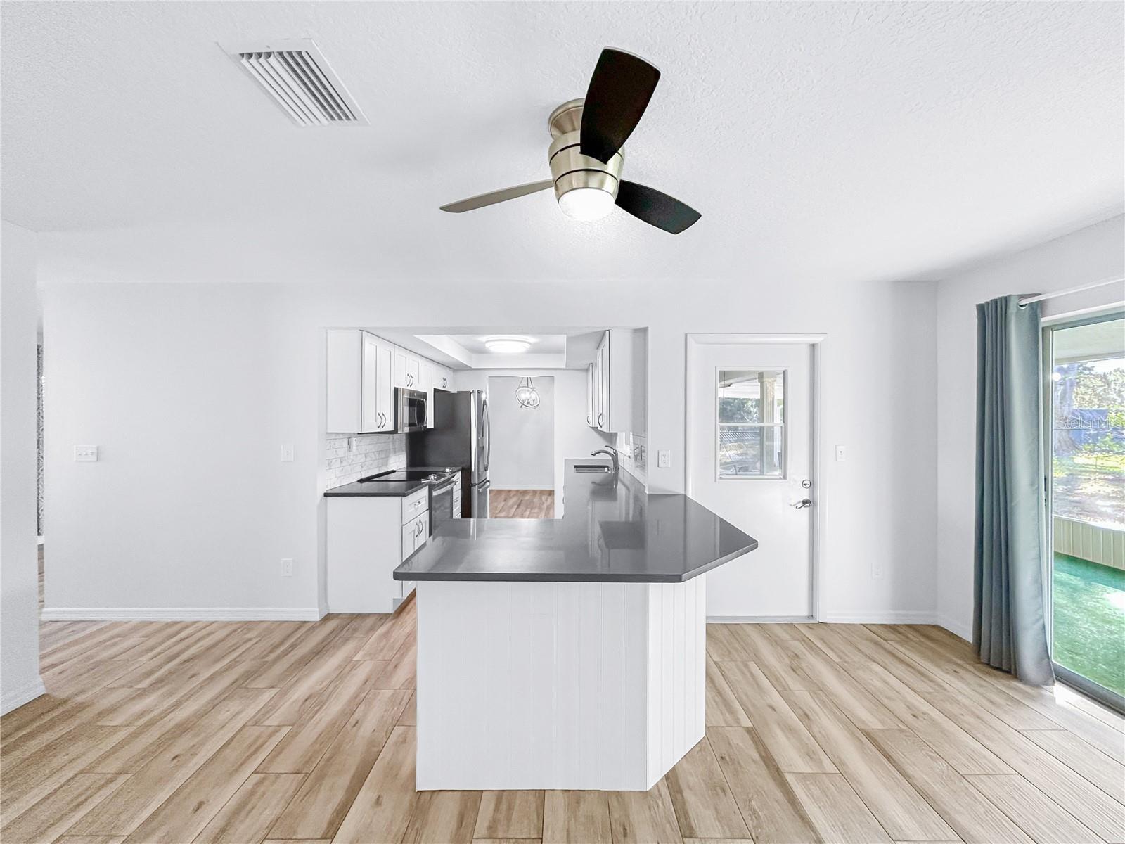 Image 16 of 52 For 1408 Del Webb Boulevard