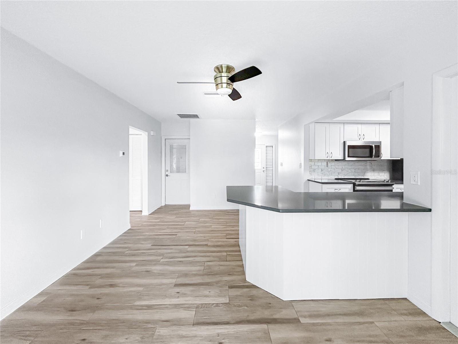 Image 18 of 52 For 1408 Del Webb Boulevard