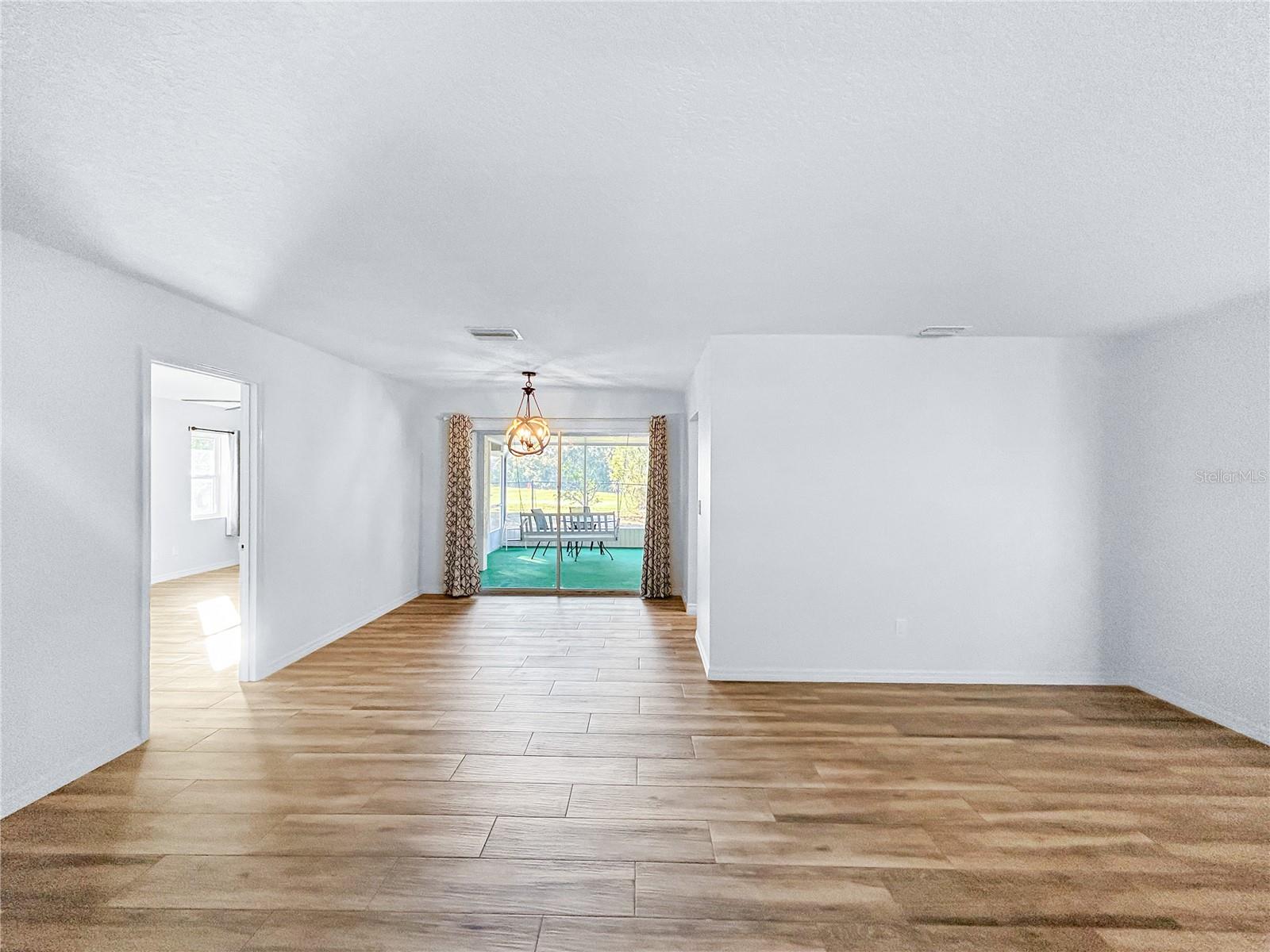 Image 8 of 52 For 1408 Del Webb Boulevard