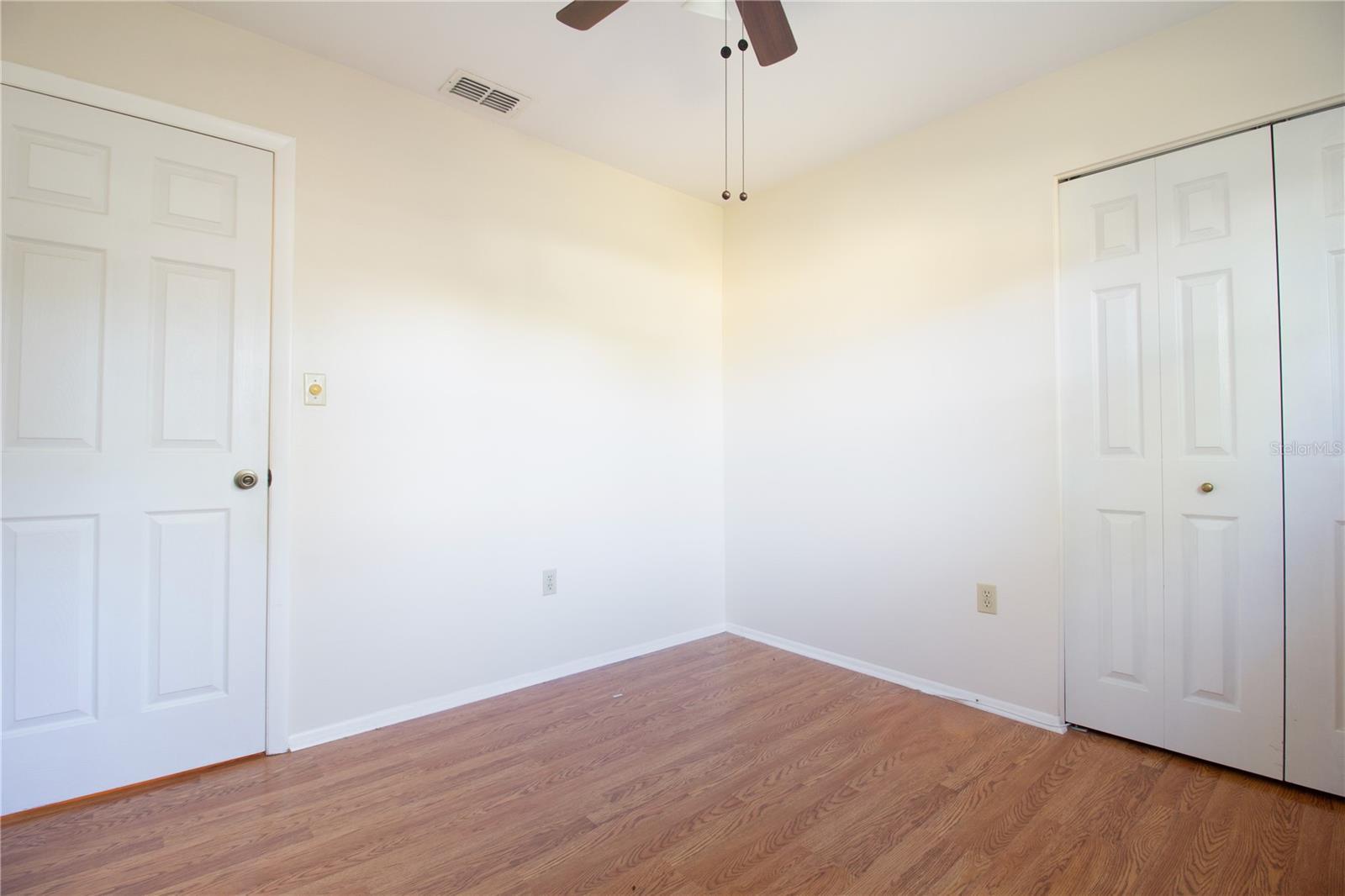 Image 17 of 34 For 12092 104th Court