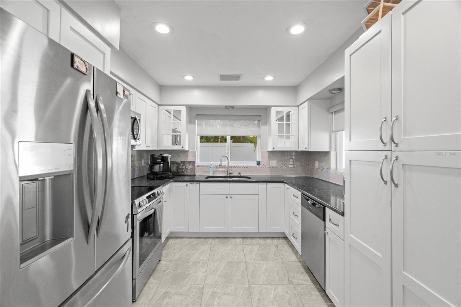 Image 12 of 44 For 10121 4th Street E