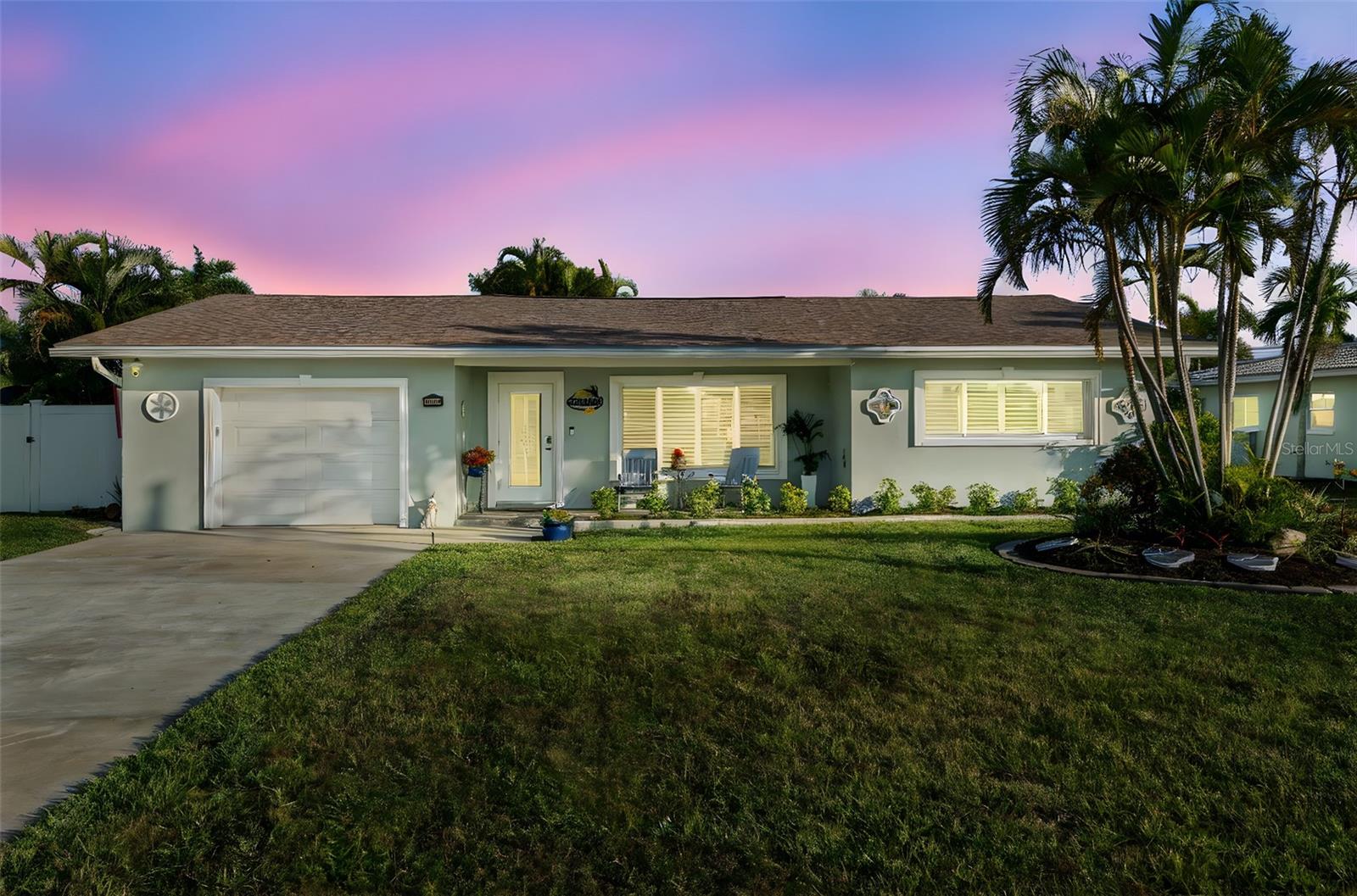 Image 2 of 44 For 10121 4th Street E