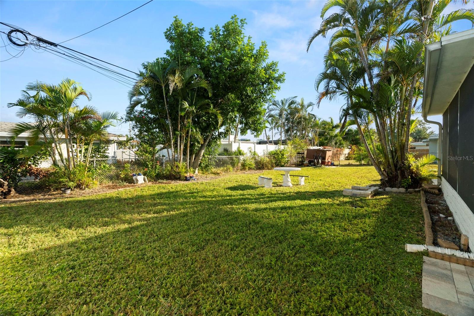 Image 30 of 44 For 10121 4th Street E