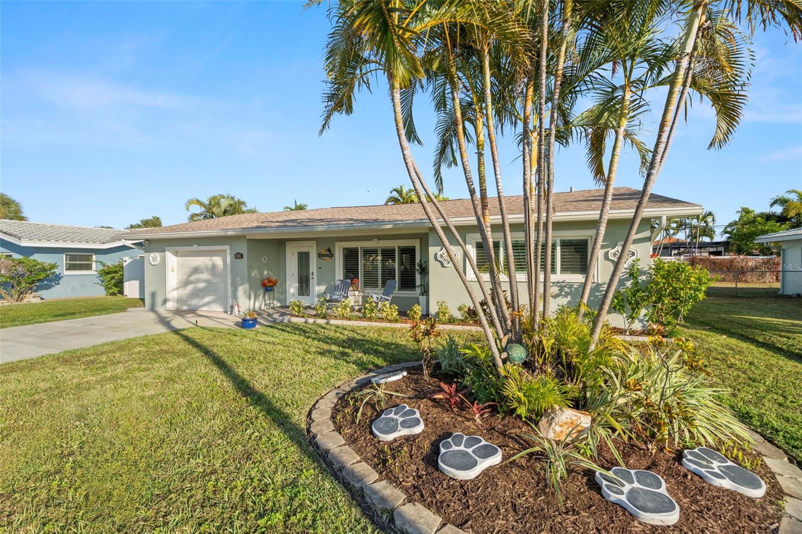 Image 31 of 44 For 10121 4th Street E