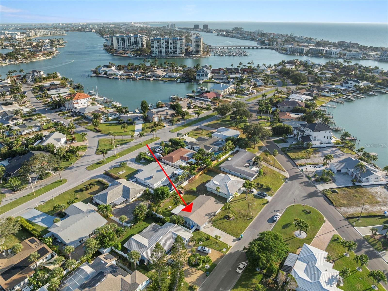 Image 38 of 44 For 10121 4th Street E