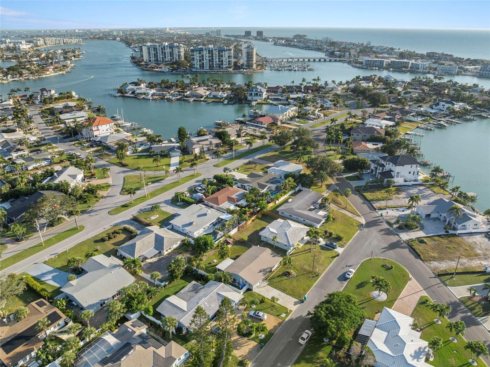 Image 41 of 44 For 10121 4th Street E