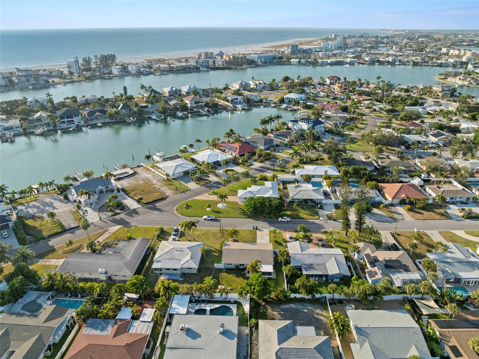 Image 43 of 44 For 10121 4th Street E