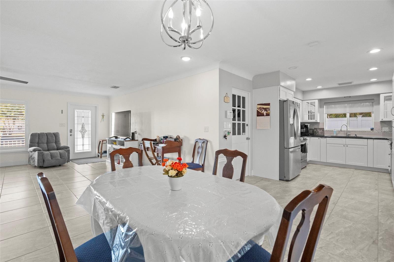 Image 9 of 44 For 10121 4th Street E