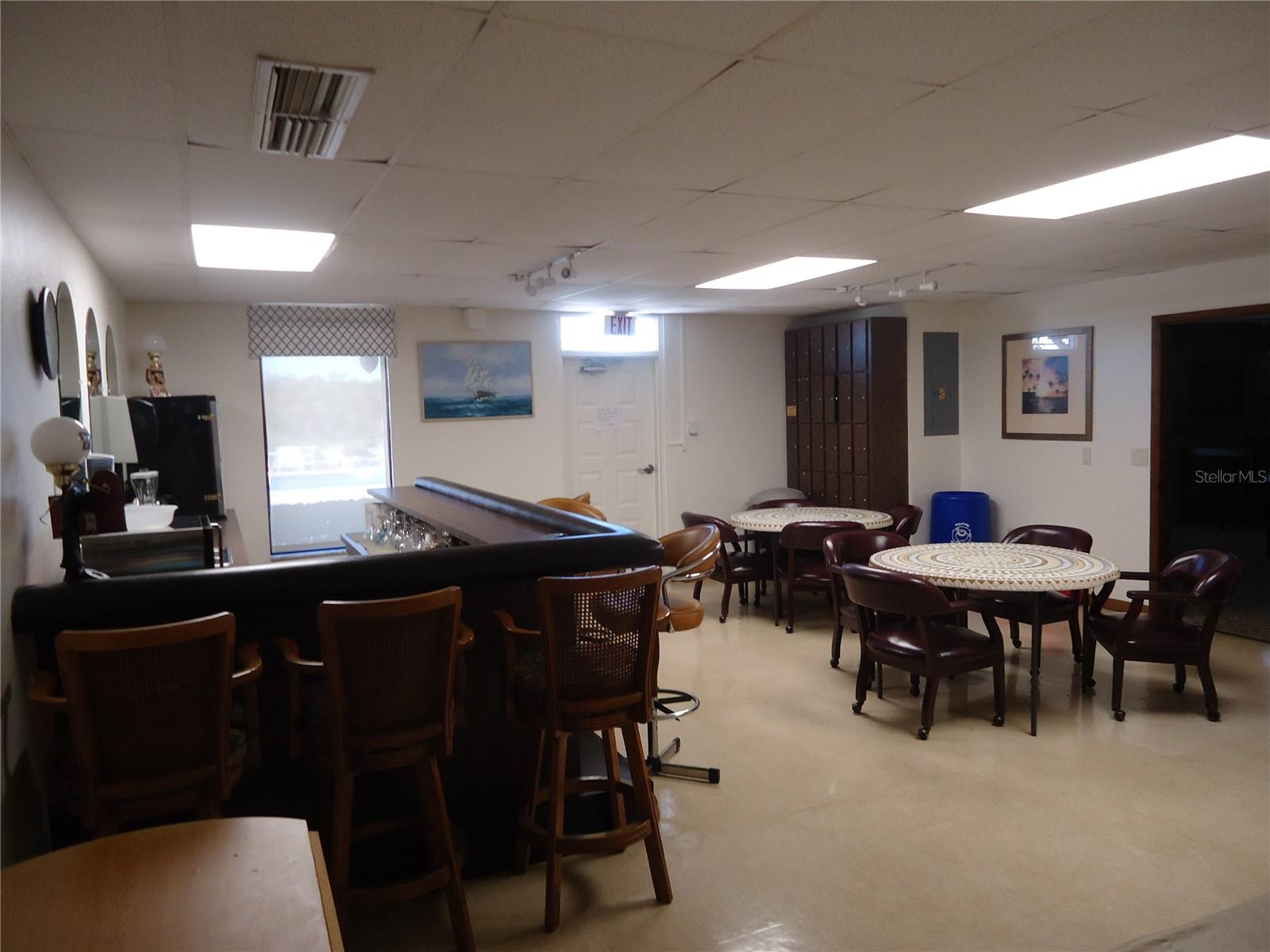 Image 19 of 23 For 10034 64th Avenue N 21