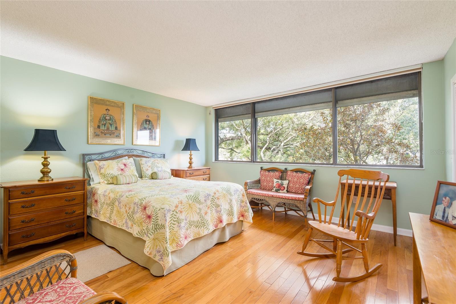 Image 20 of 37 For 5020 Bayshore Boulevard 201