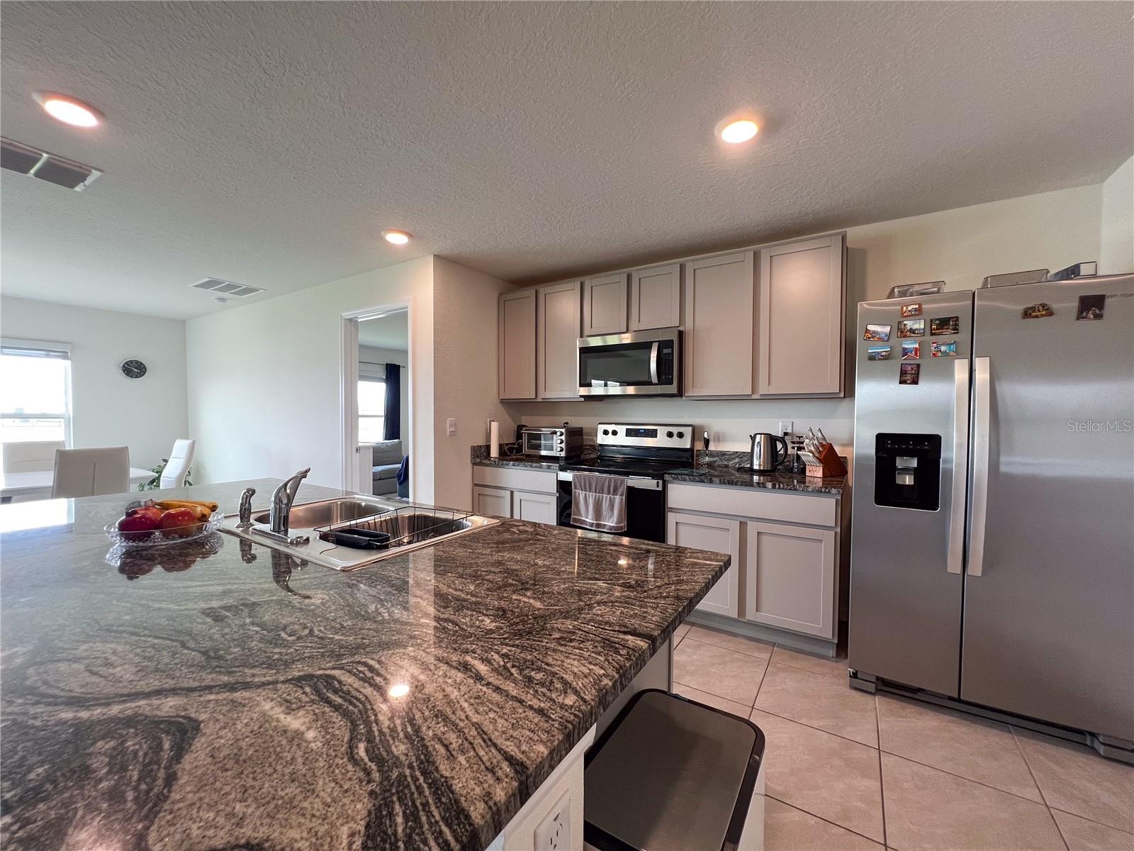 Image 11 of 37 For 10634 Chippewa Drive