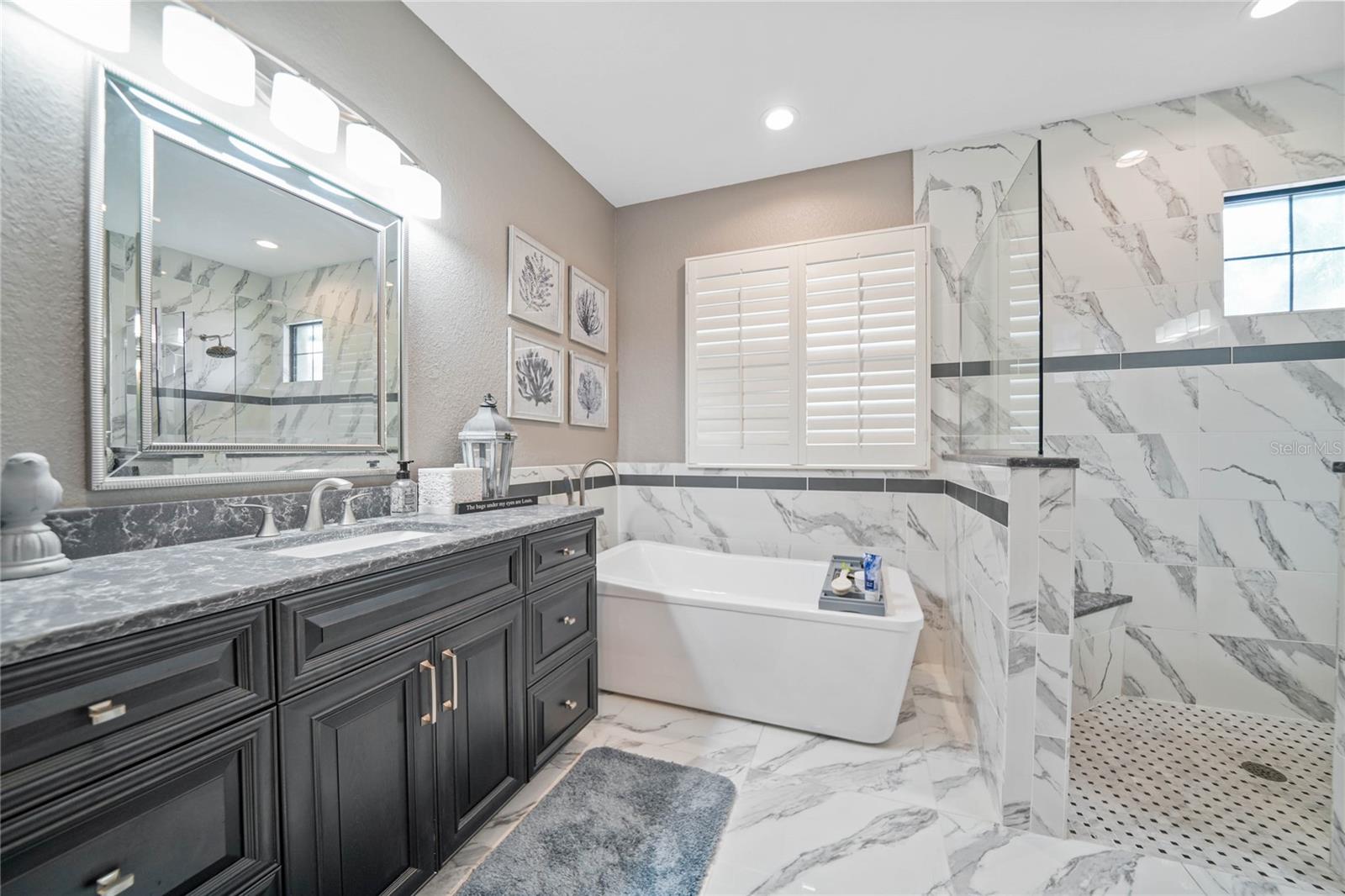 Image 13 of 44 For 197 Gulfview Road