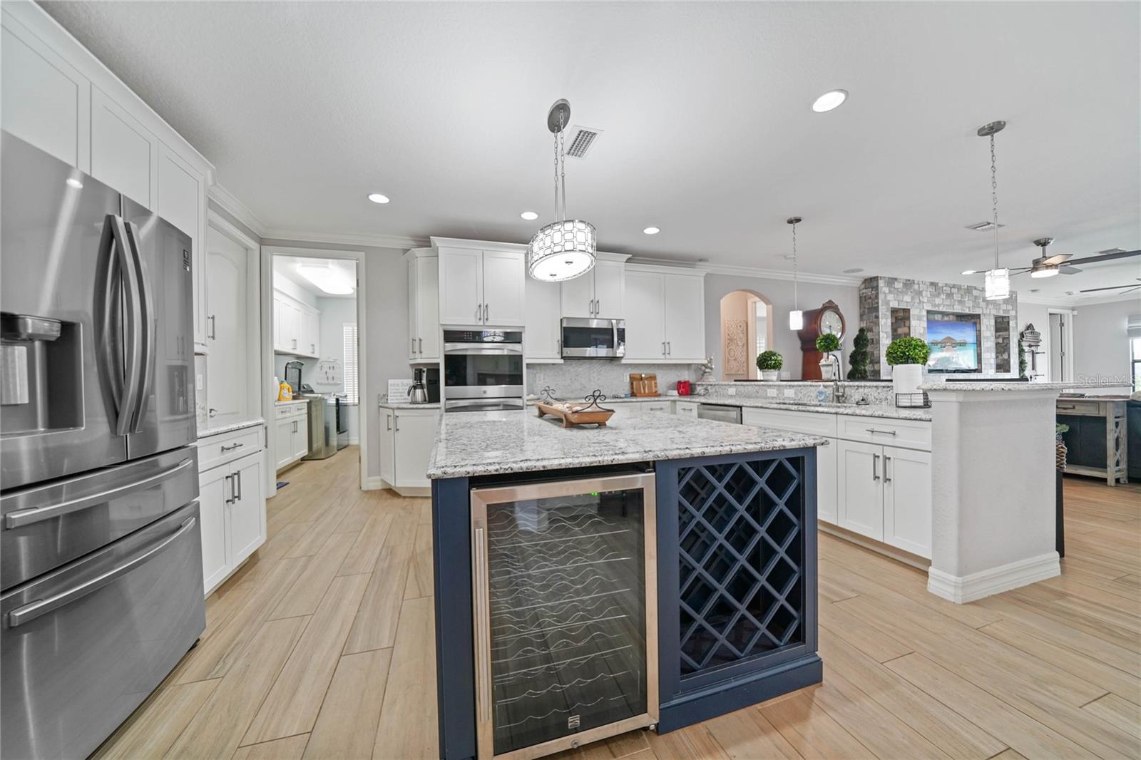 Image 16 of 44 For 197 Gulfview Road