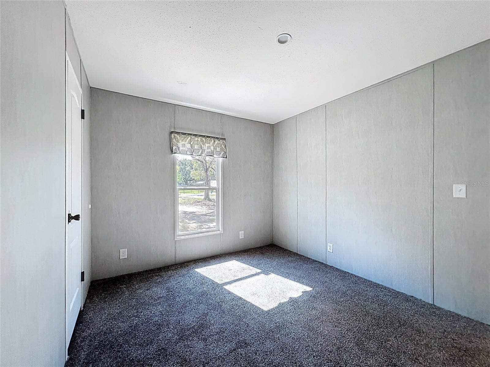 Image 24 of 42 For 50 Neeld  