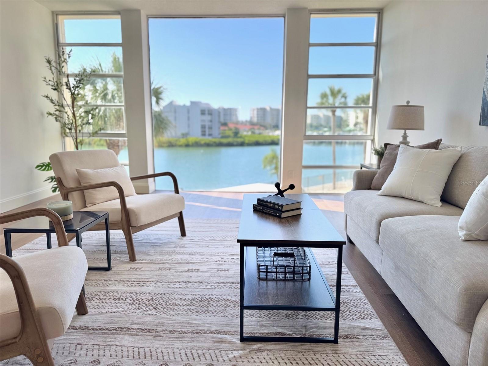 Image 10 of 62 For 7400 Sun Island Drive S 202