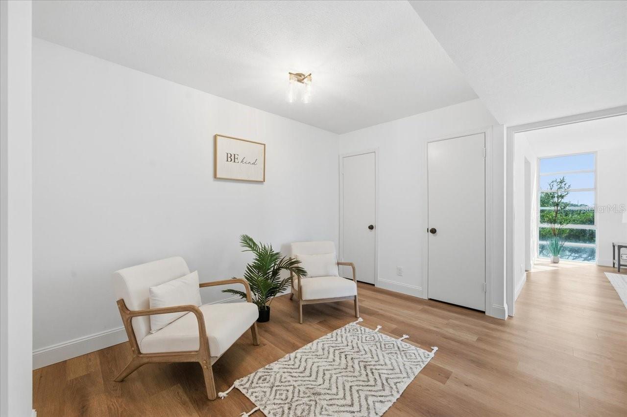 Image 19 of 62 For 7400 Sun Island Drive S 202