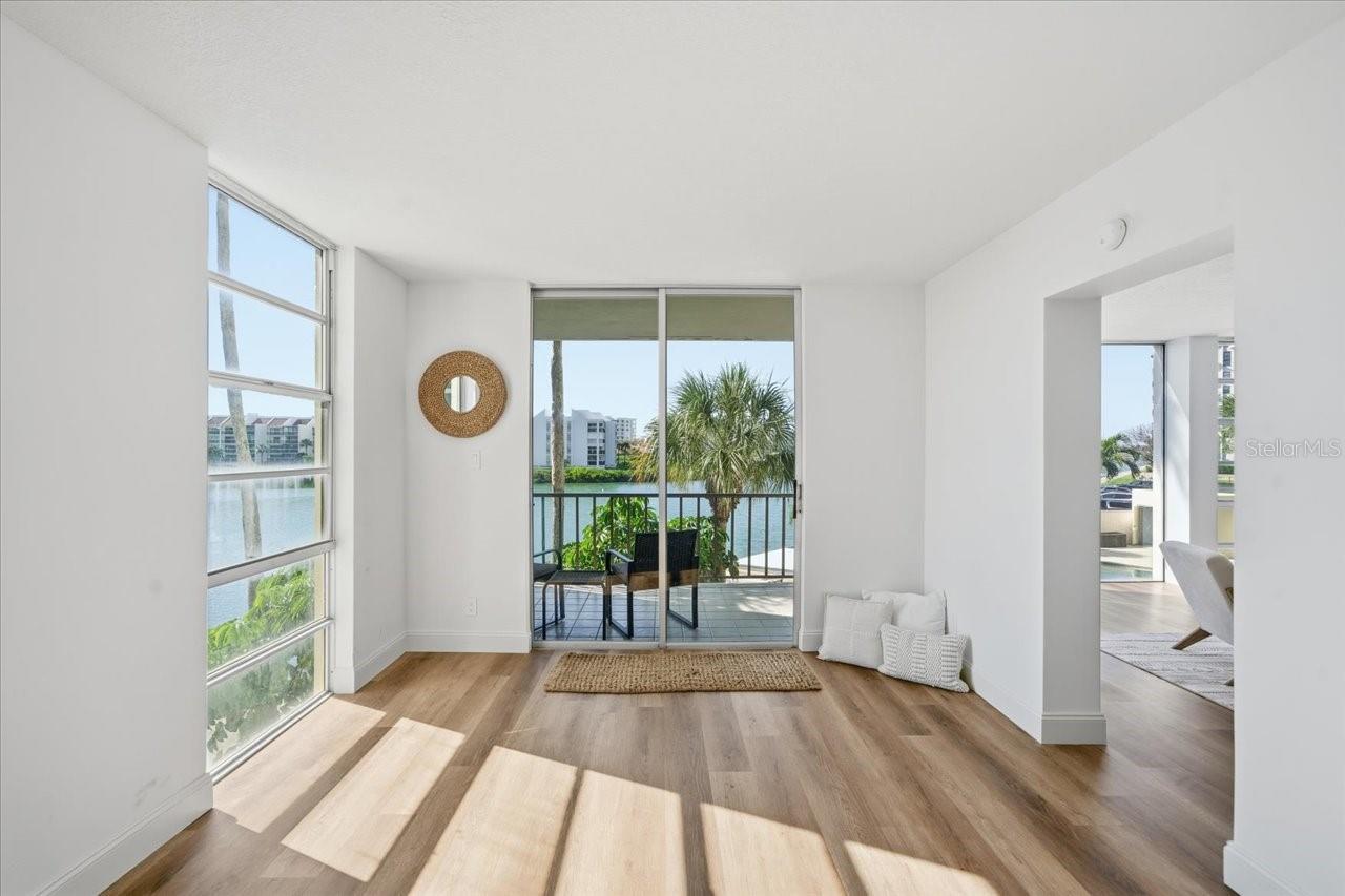 Image 23 of 62 For 7400 Sun Island Drive S 202