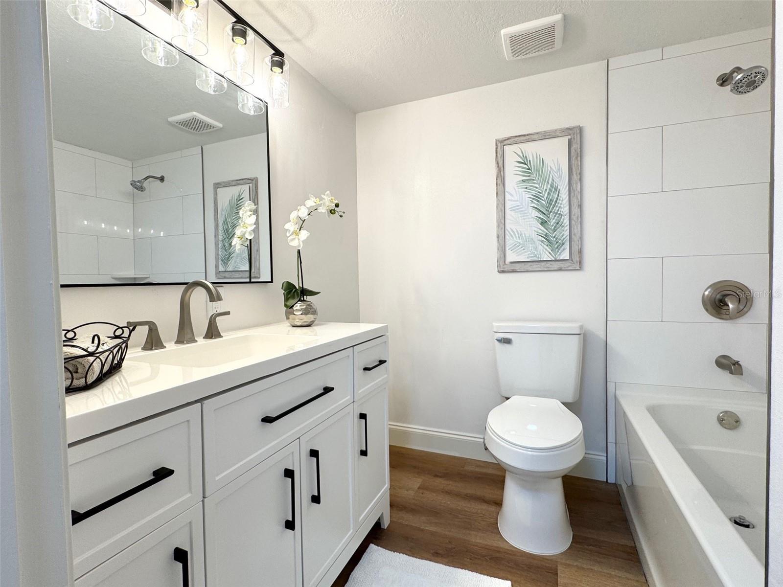 Image 24 of 62 For 7400 Sun Island Drive S 202