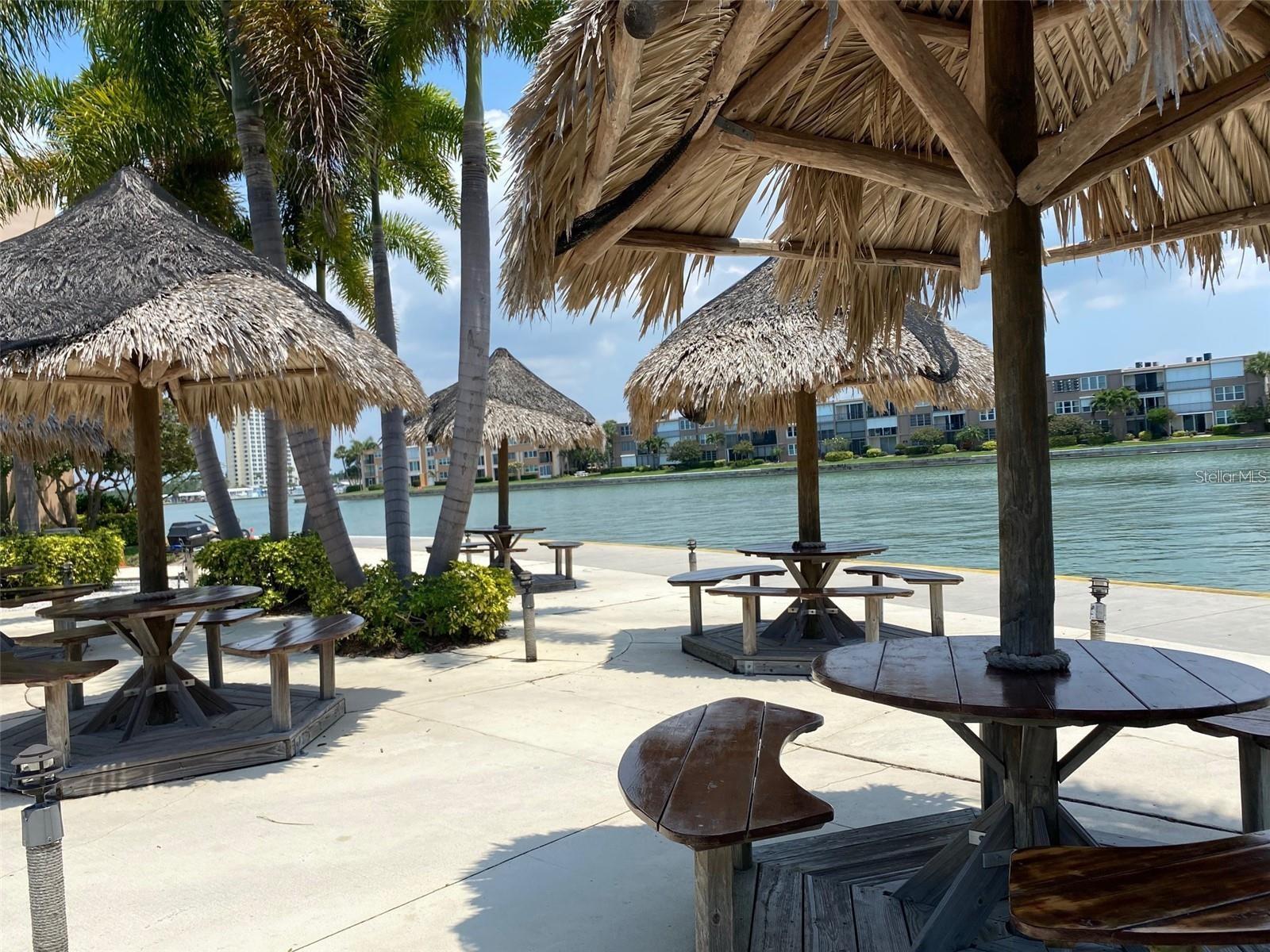 Image 40 of 62 For 7400 Sun Island Drive S 202