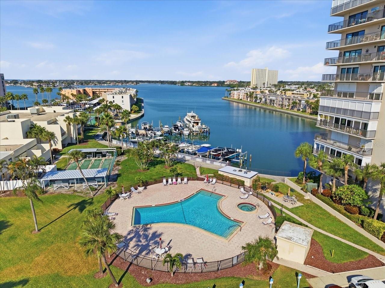 Image 48 of 62 For 7400 Sun Island Drive S 202