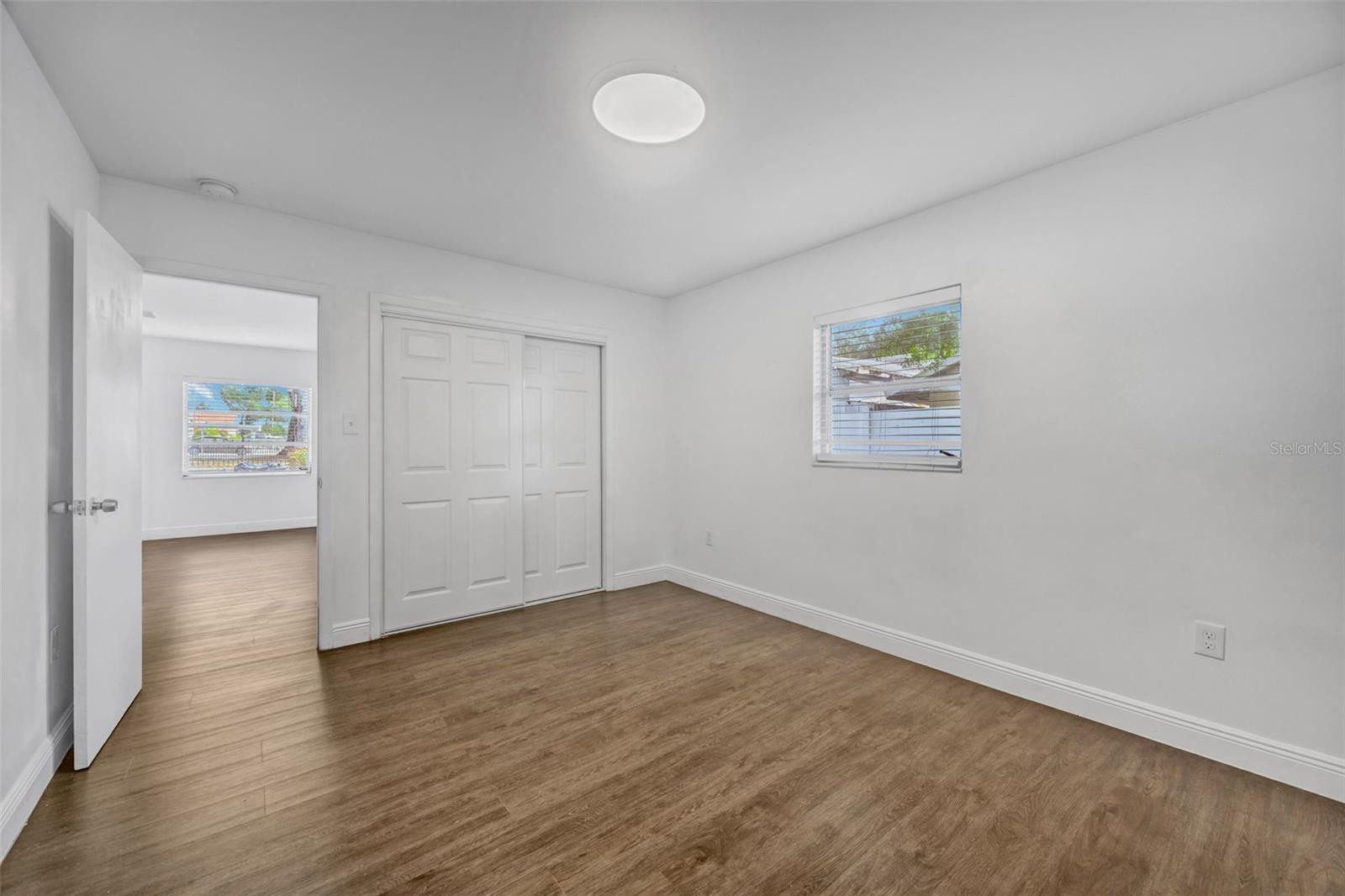 Image 15 of 34 For 5114 Macdill Avenue