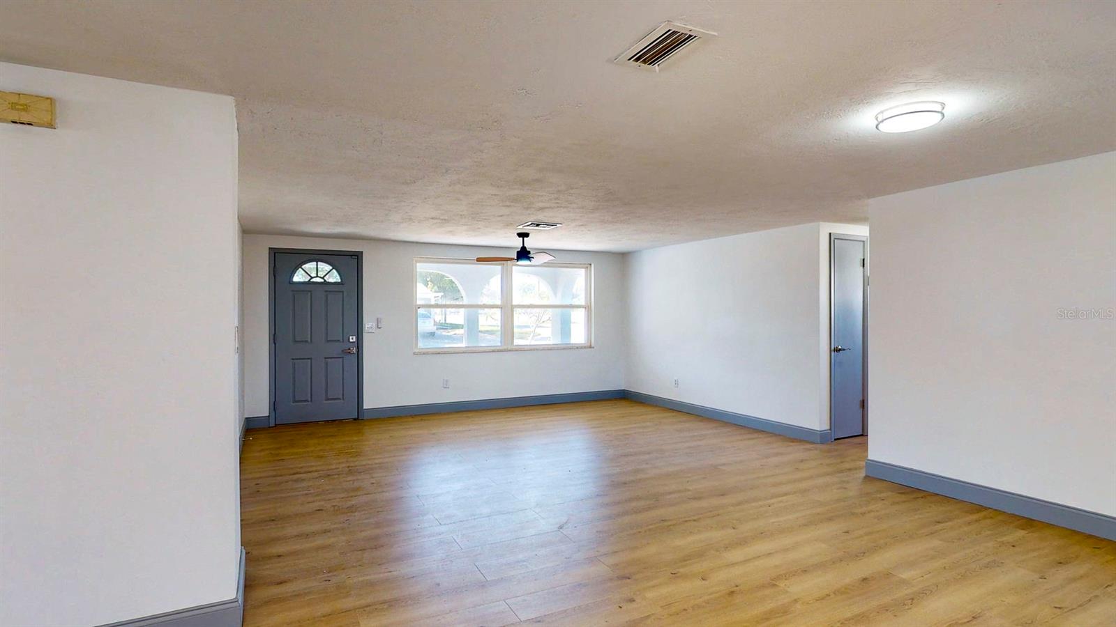 Image 10 of 69 For 7425 Betula Drive