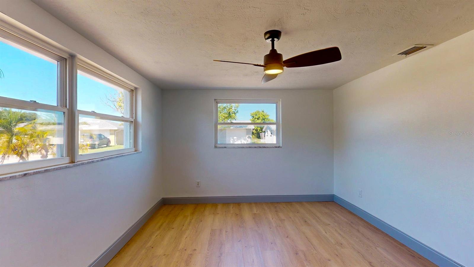 Image 50 of 69 For 7425 Betula Drive