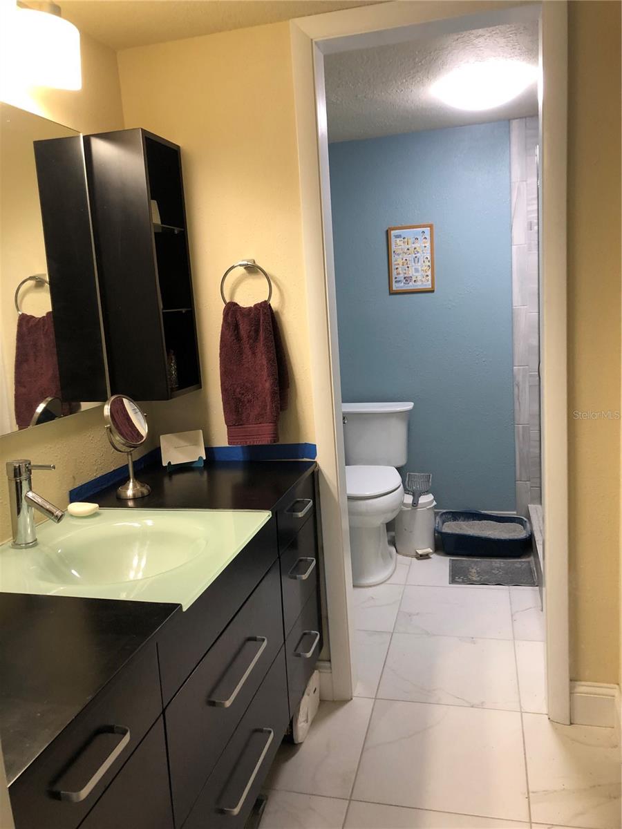 Image 4 of 9 For 6020 Shore Boulevard S 207