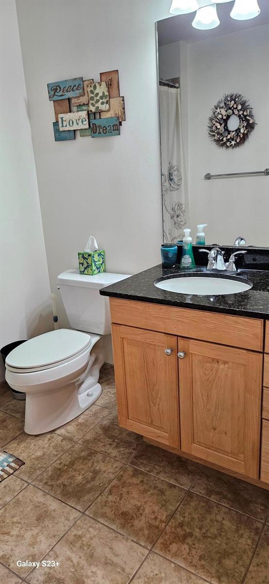 Image 26 of 36 For 628 Cleveland Street 1207