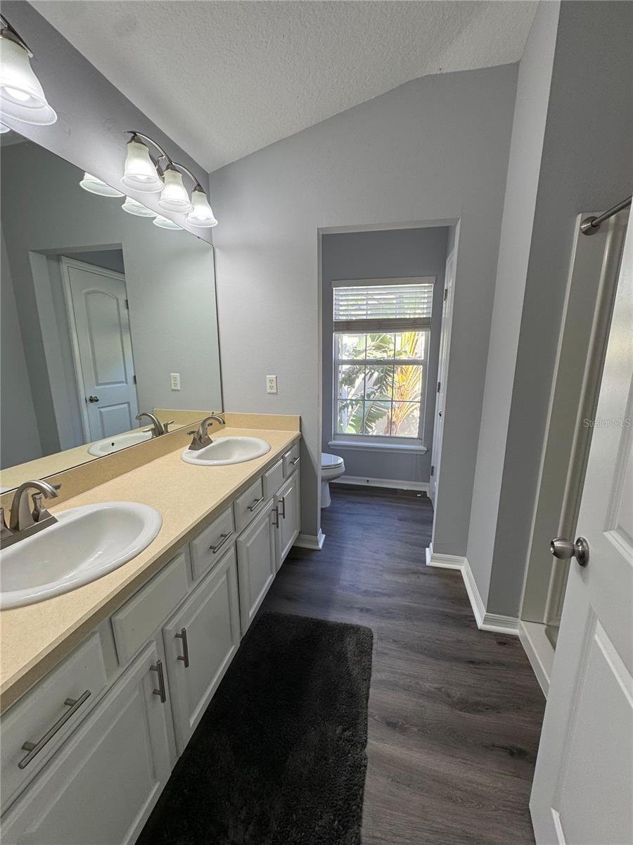 Image 11 of 16 For 6723 Eagle Feather Drive