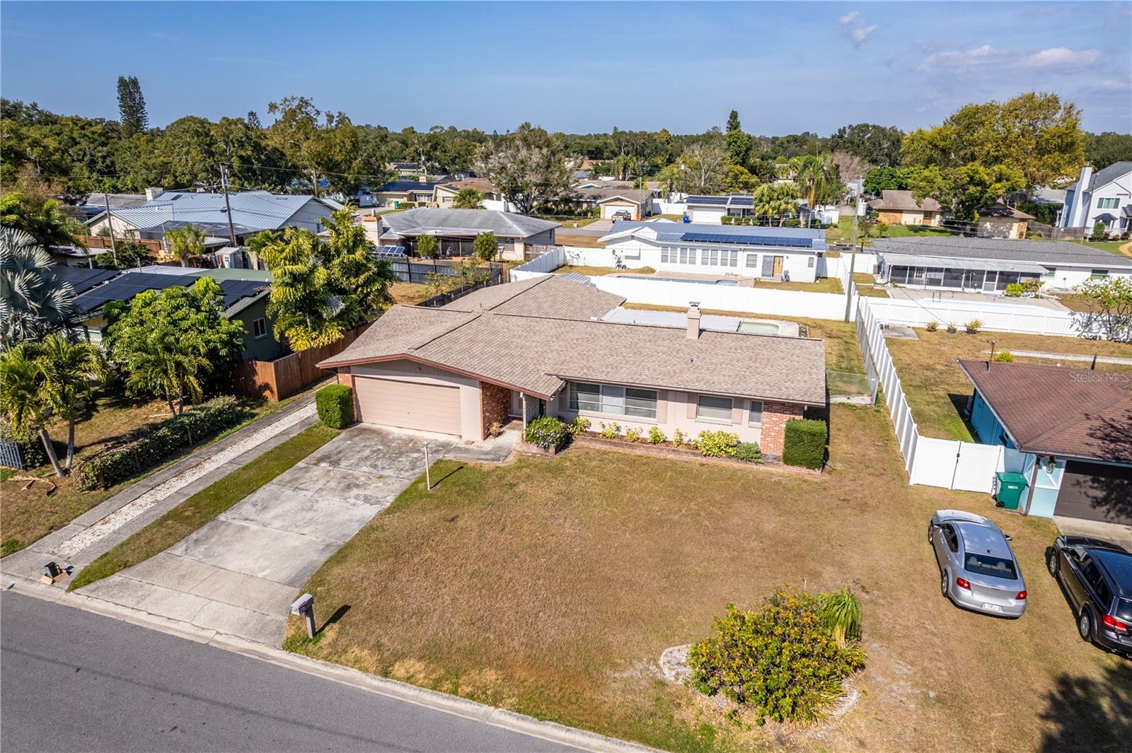 Image 5 of 32 For 1664 Whitewood Drive