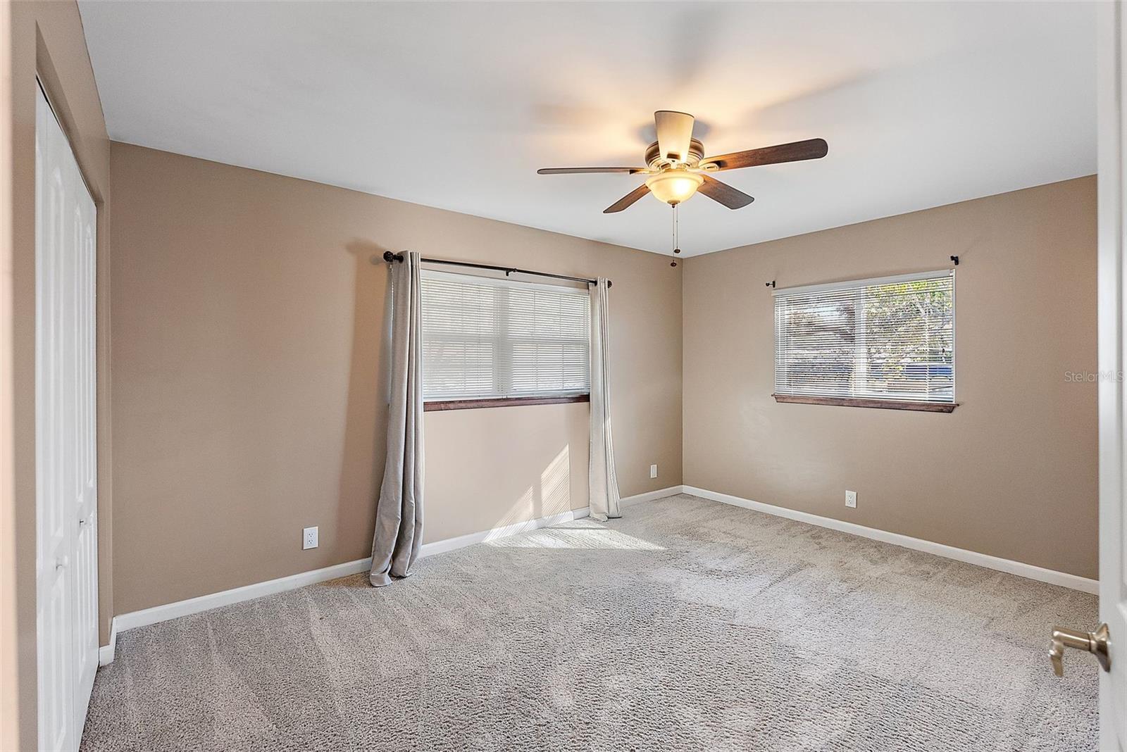 Image 11 of 38 For 5080 Oaklawn Lane