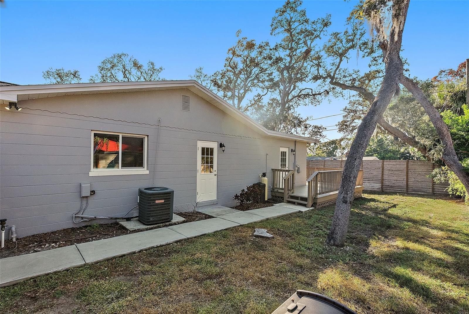 Image 31 of 38 For 5080 Oaklawn Lane