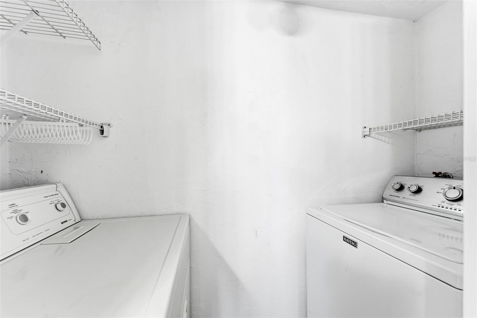 Image 27 of 35 For 9386 Tradewinds Avenue