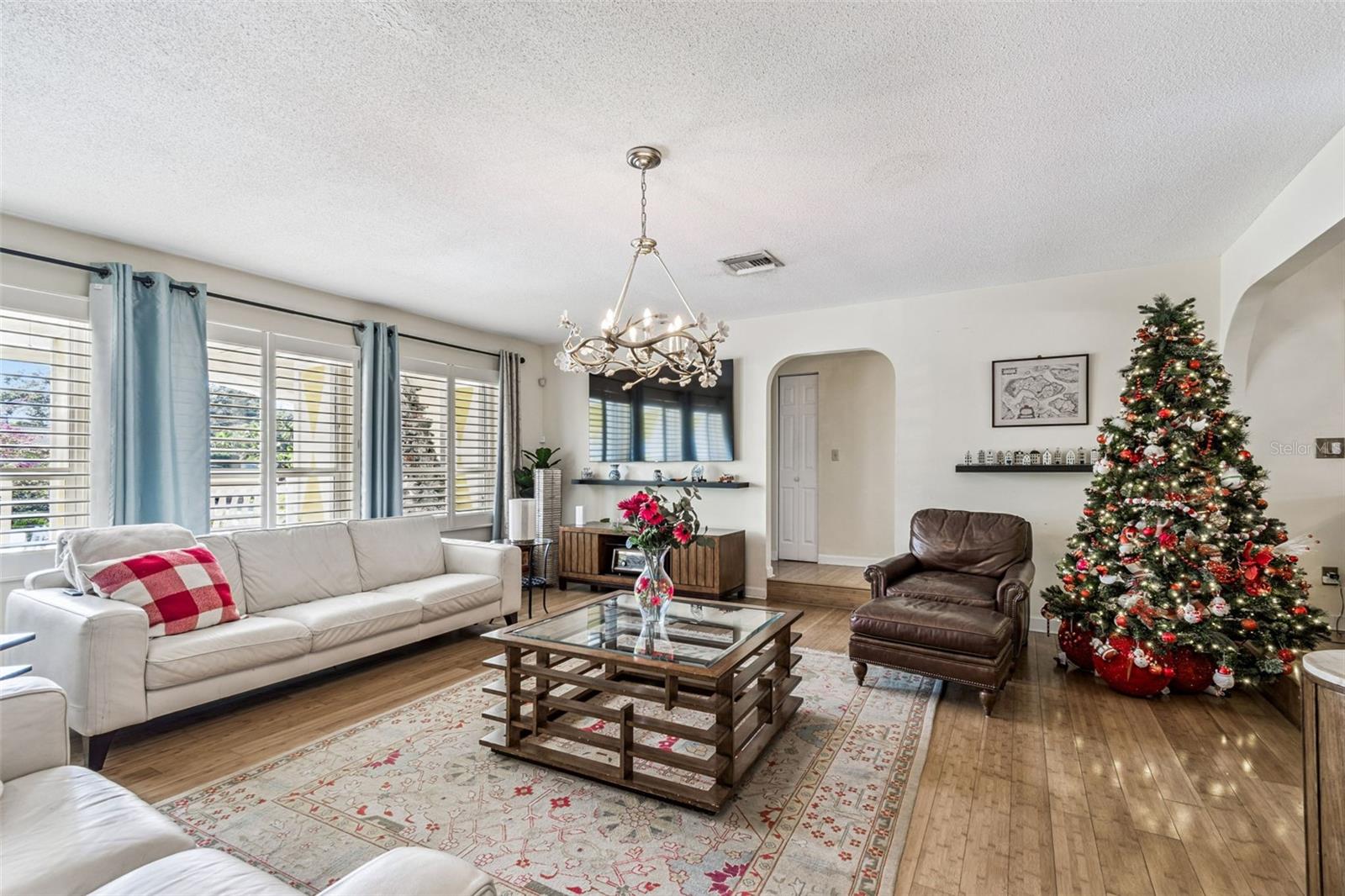 Image 10 of 89 For 2901 67th Avenue S