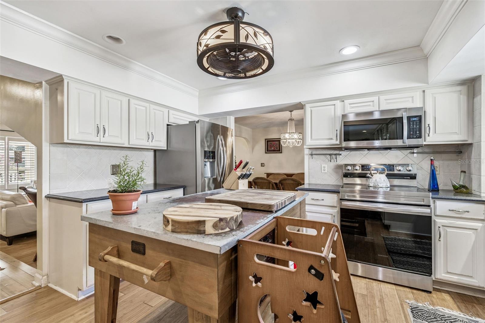 Image 19 of 89 For 2901 67th Avenue S