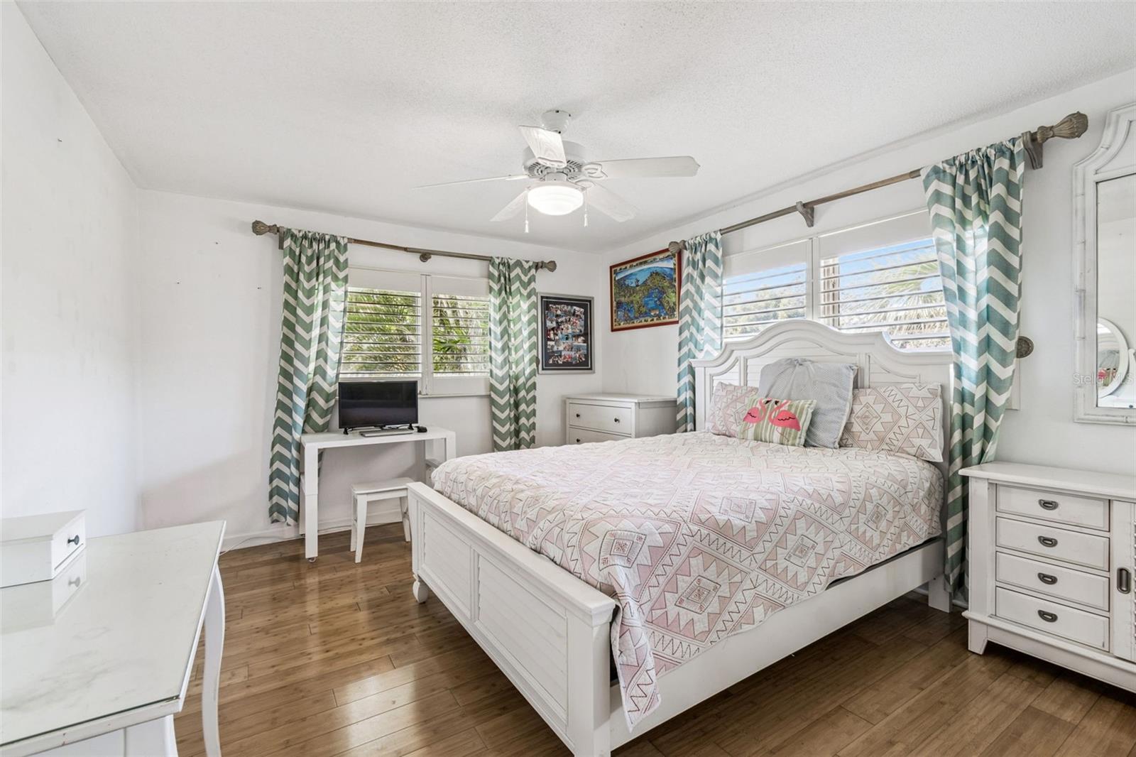 Image 49 of 89 For 2901 67th Avenue S