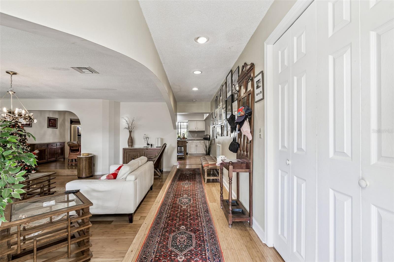 Image 8 of 89 For 2901 67th Avenue S