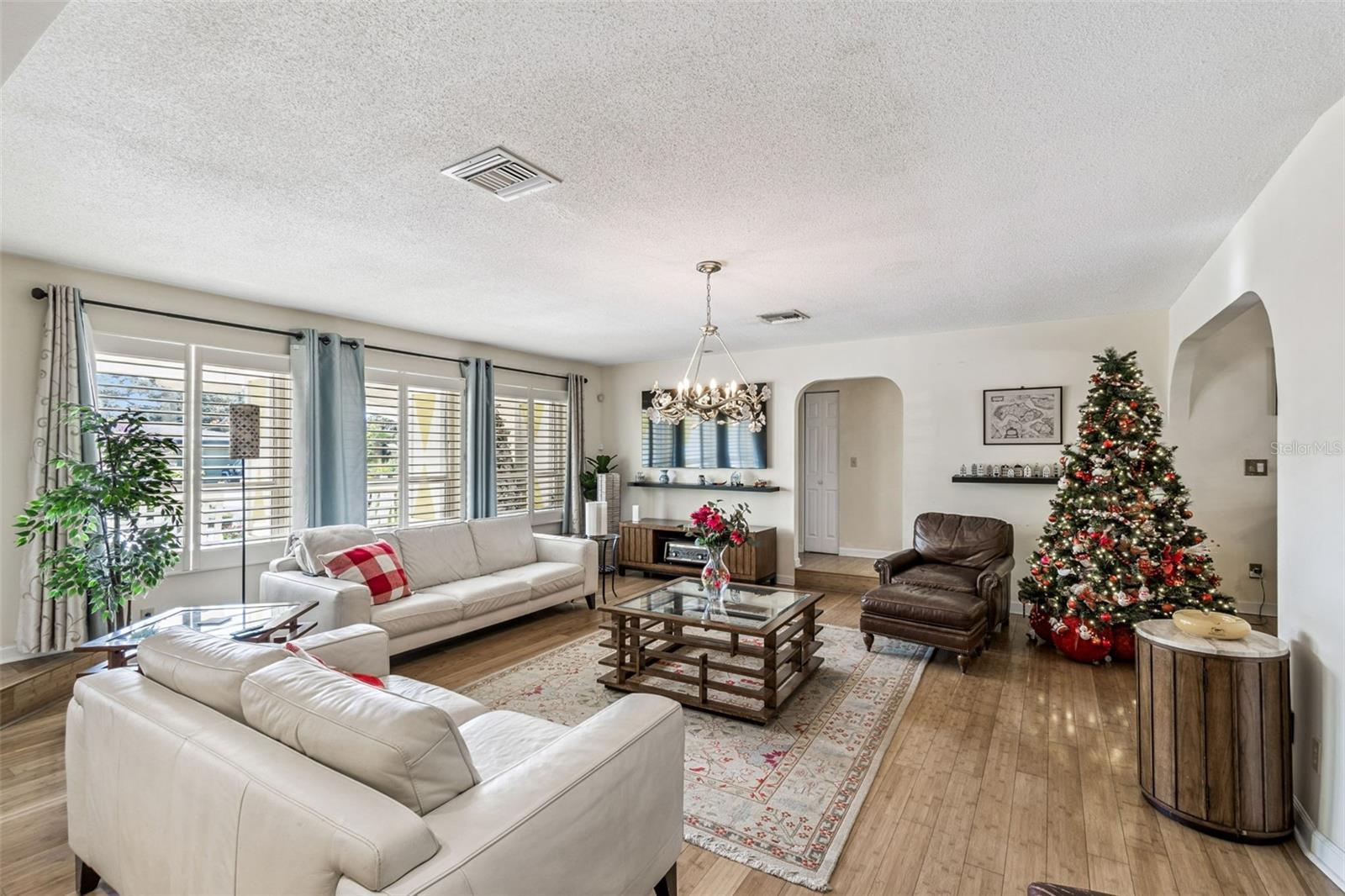 Image 9 of 89 For 2901 67th Avenue S