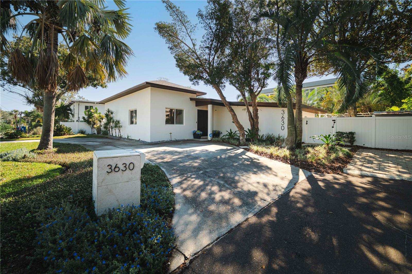 Details for 3630 Beach Drive, TAMPA, FL 33629