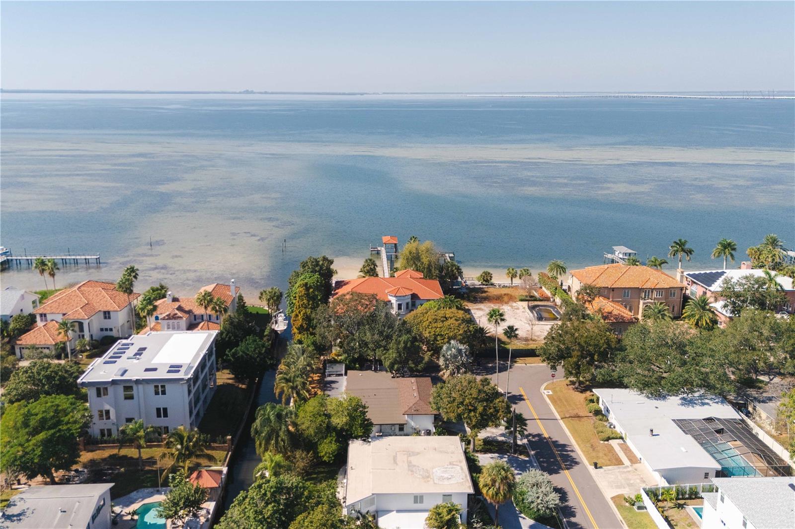 Listing photo id 29 for 3630 Beach Drive