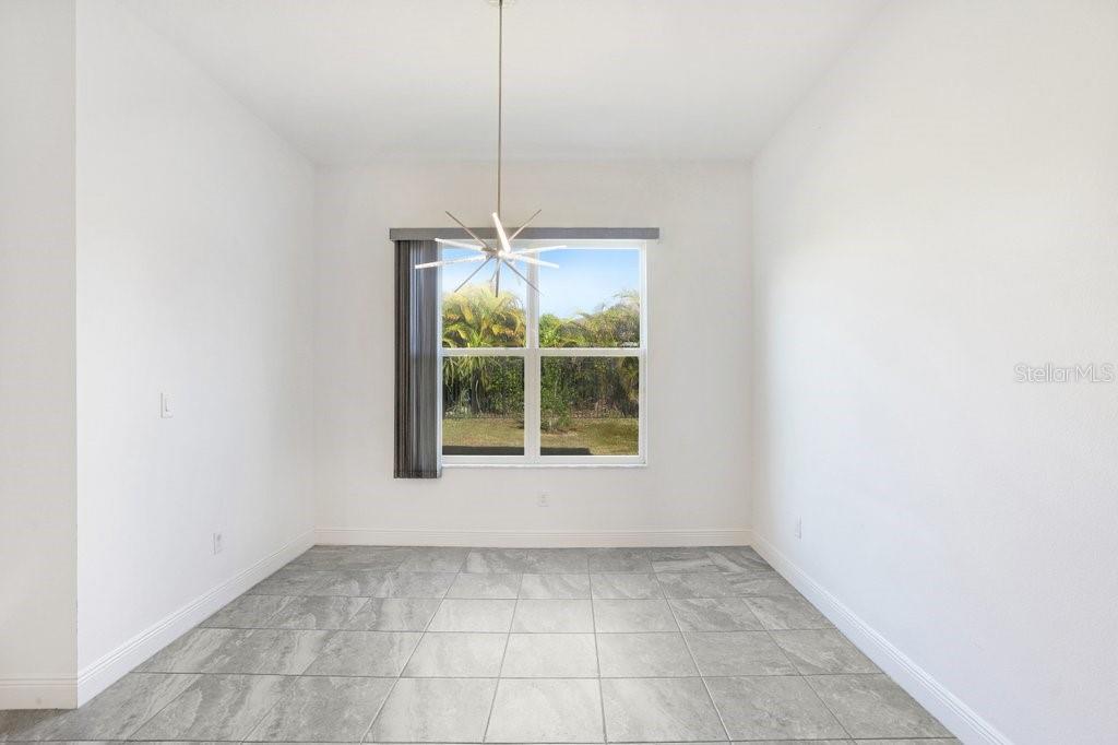 Image 15 of 38 For 16711 Courtyard Loop