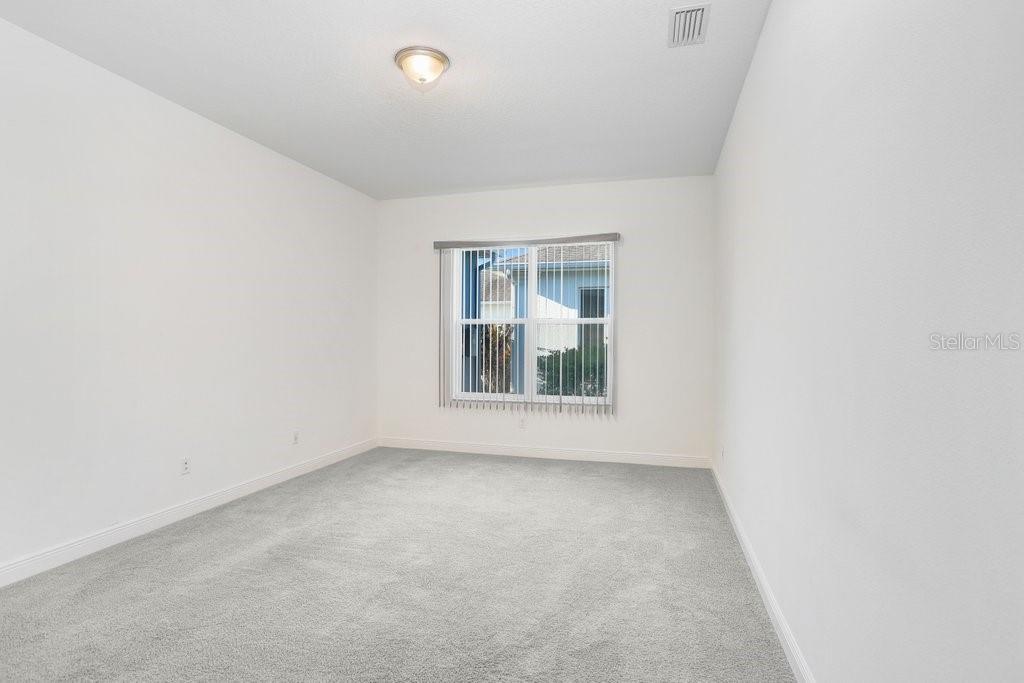 Image 16 of 38 For 16711 Courtyard Loop