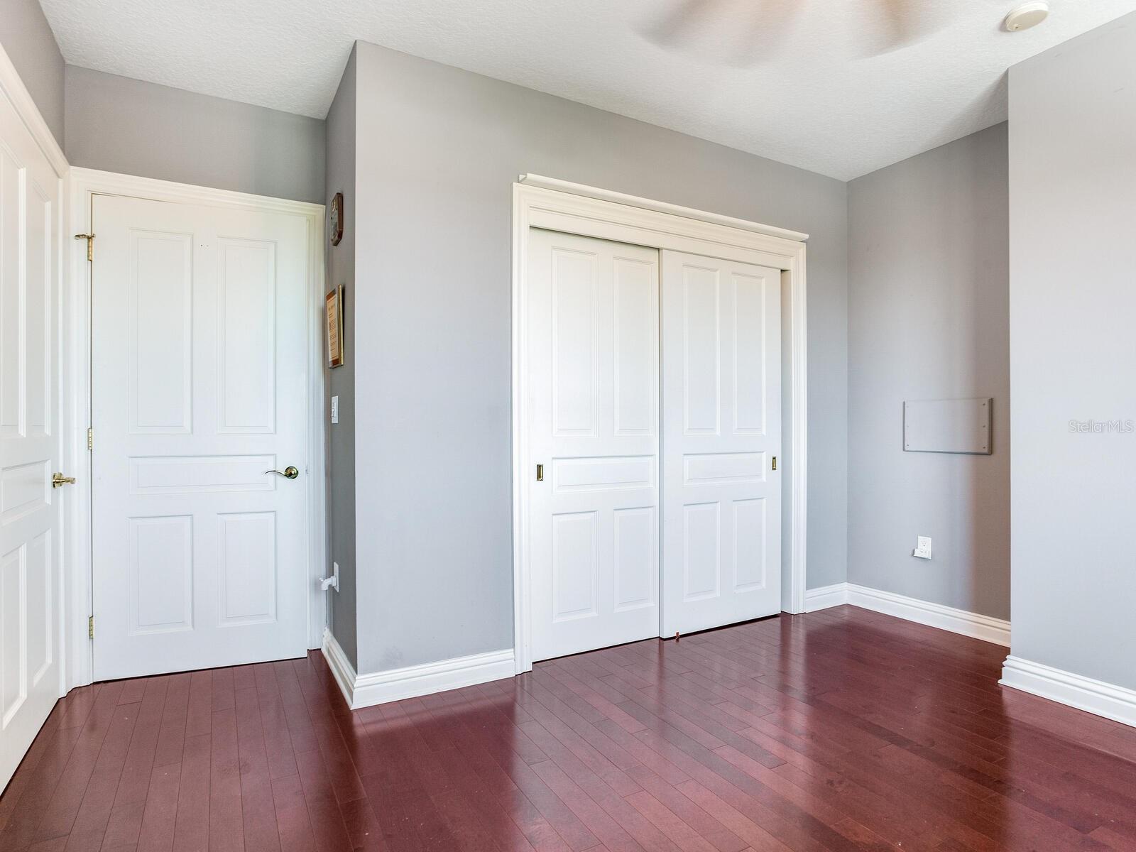 Listing photo id 23 for 3507 Bayshore Boulevard 1202