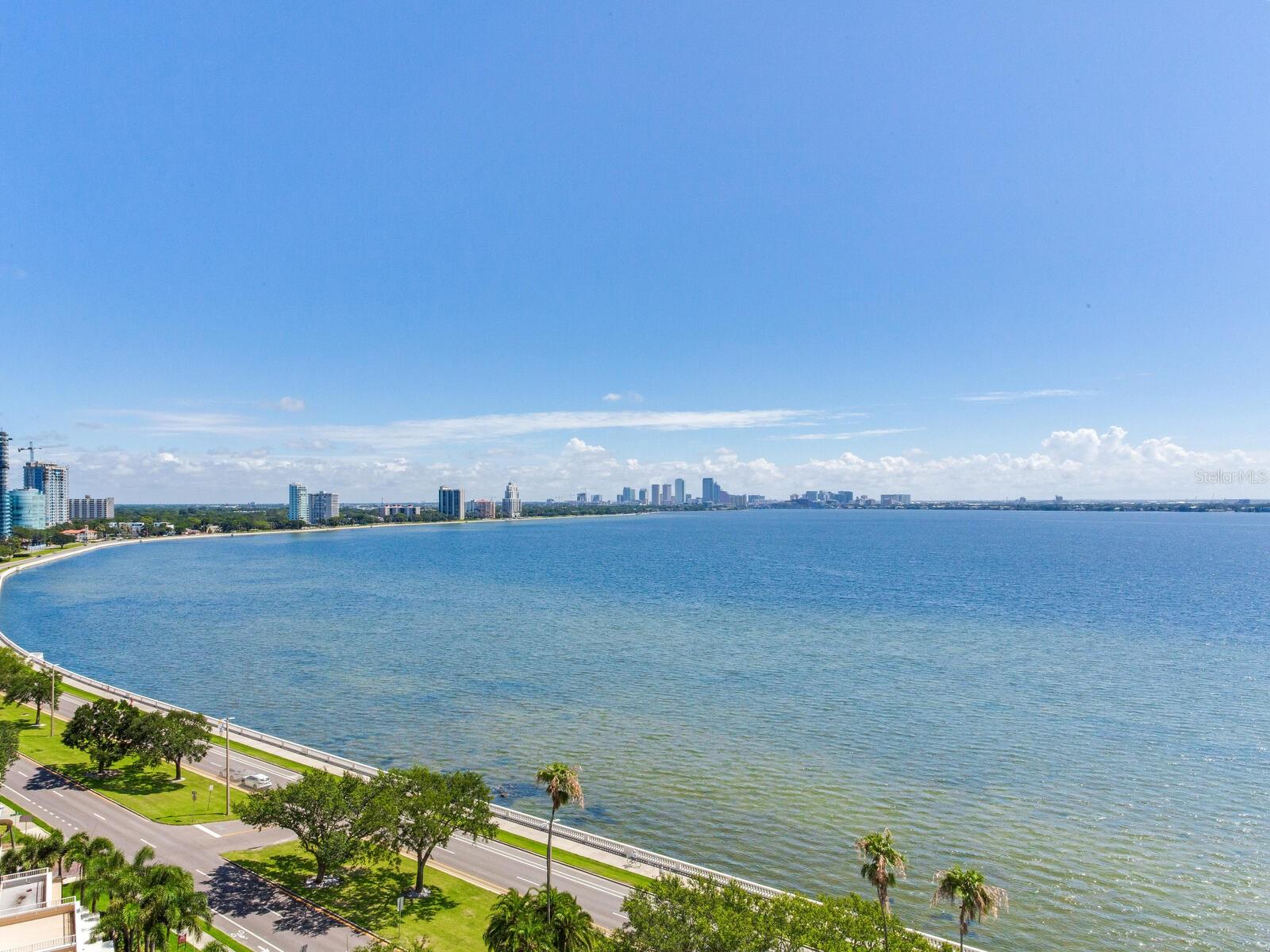 Listing photo id 30 for 3507 Bayshore Boulevard 1202