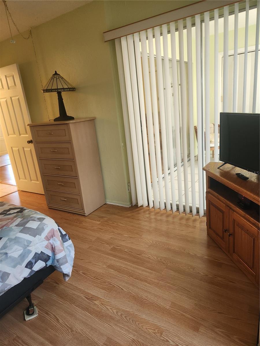 Image 14 of 28 For 1250 Pinellas Avenue 506