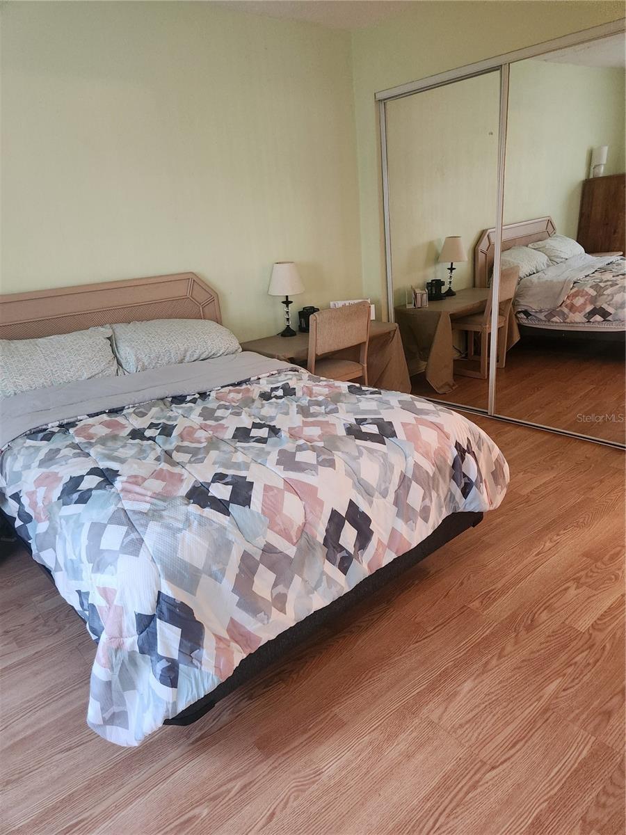 Image 15 of 28 For 1250 Pinellas Avenue 506