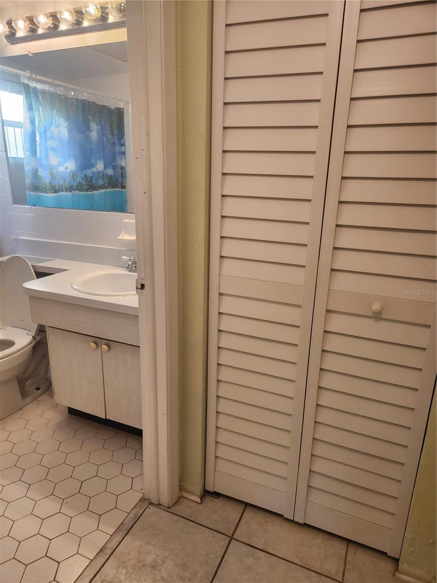 Image 16 of 28 For 1250 Pinellas Avenue 506