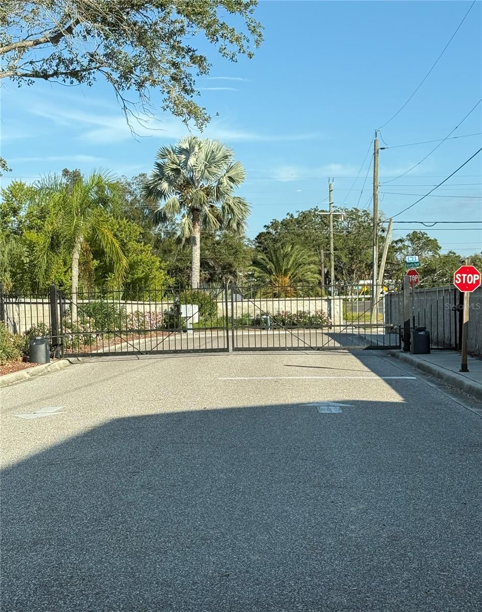 Image 30 of 31 For 5523 2nd Avenue Circle W